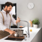 Metris Select M71 Кухонный смеситель однорычажный 320 с вытяжным душем 2jet sBox 73816000-фото2